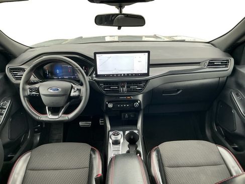 Used 2024 Ford Escape ST-Line w/ Tech Pack #1 FWD image 17