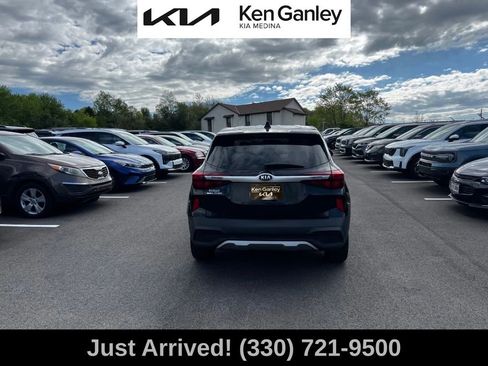Certified 2021 Kia Seltos LX AWD/4WD image 6