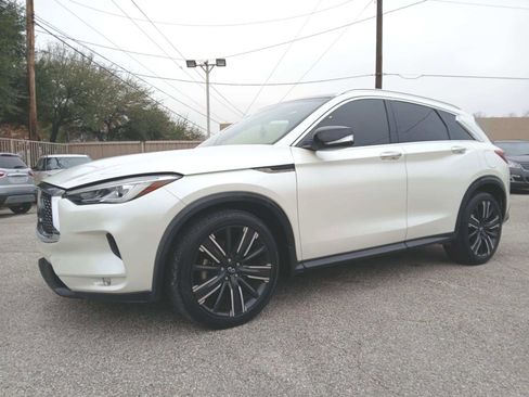 Used 2021 INFINITI QX50 Luxe w/ Appearance Package image 3