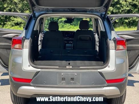 Used 2024 Chevrolet TrailBlazer LT w/ Convenience Package AWD/4WD image 42