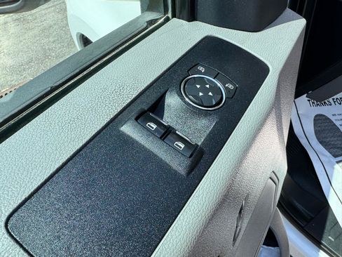 Used 2022 Ford F350 XL w/ STX Appearance Package AWD/4WD image 16