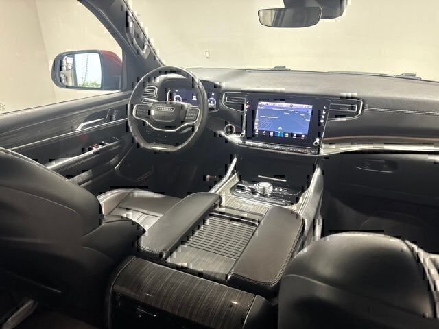 Used 2022 Jeep Wagoneer Series III AWD/4WD image 23