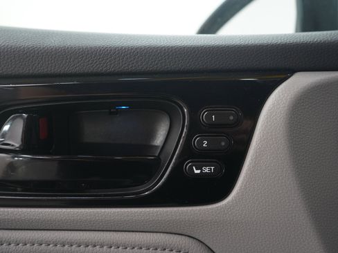 Used 2019 Honda Odyssey Elite image 24