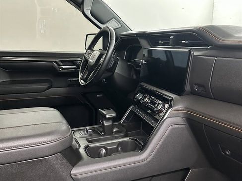 Used 2023 GMC Sierra 1500 AT4 w/ Technology Package image 44