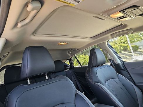 Certified 2025 Subaru Crosstrek 2.5i Limited w/ Crosstrek Mirror Package image 7