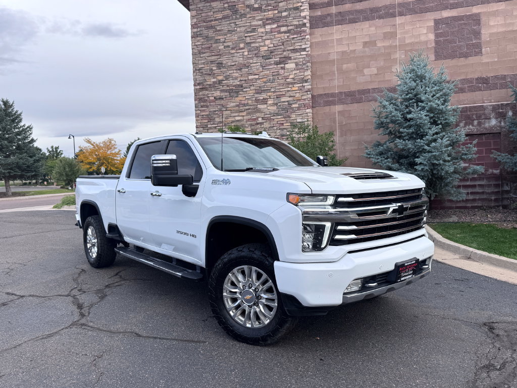 Used 2021 Chevrolet Silverado 3500 High Country w/ Z71 Off-Road Package AWD/4WD image 2
