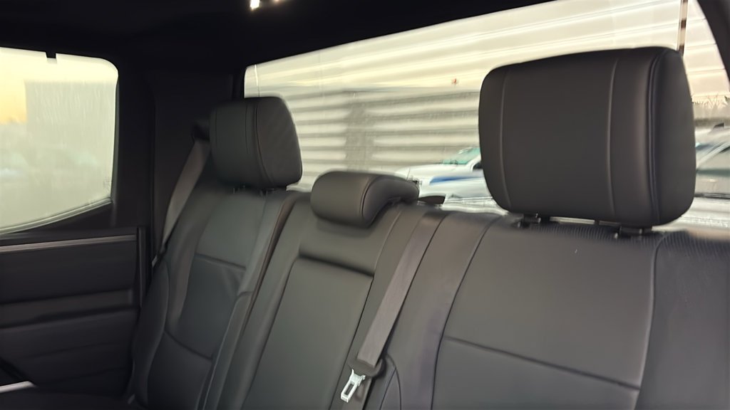 Used 2025 Toyota Tundra Platinum AWD/4WD image 26