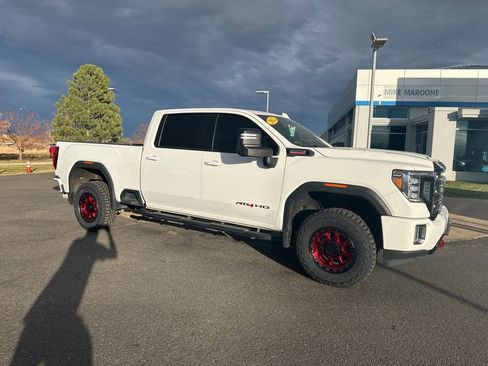 Used 2022 GMC Sierra 2500 AT4 image 30