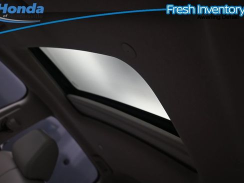 Used 2024 Honda HR-V EX-L image 15