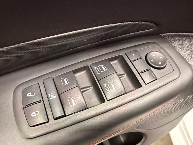 Used 2025 Dodge Durango R/T AWD/4WD image 25