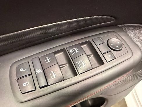 Used 2025 Dodge Durango R/T AWD/4WD image 25