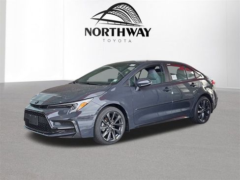 New 2026 Toyota Corolla SE image 6