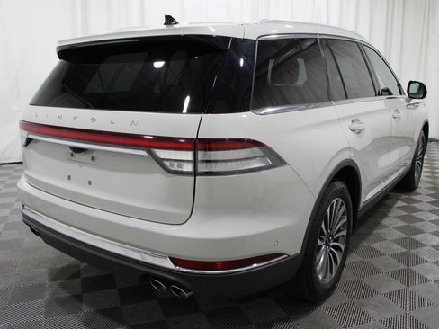 Used 2021 Lincoln Aviator Reserve w/ Equipment Group 201A AWD/4WD image 32