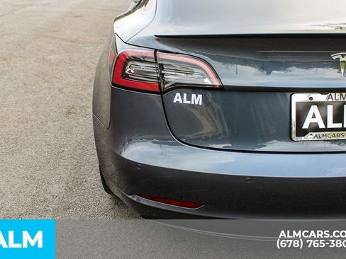 Used 2021 Tesla Model 3 Performance image 13