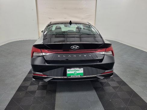Used 2021 Hyundai Elantra Limited FWD image 6