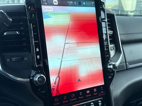 New 2026 RAM 2500 Laramie AWD/4WD image 20