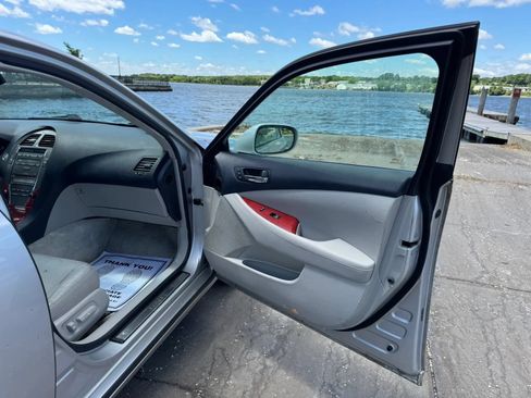 Used 2009 Lexus ES 350 FWD image 17
