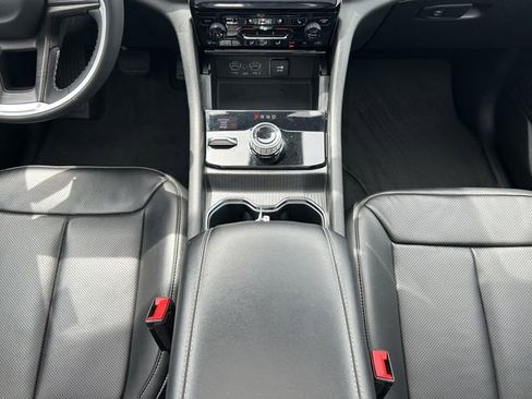 Used 2024 Jeep Grand Cherokee Limited w/ Luxury Tech Group II AWD/4WD image 17