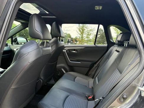 Used 2020 Toyota RAV4 XSE AWD/4WD image 22