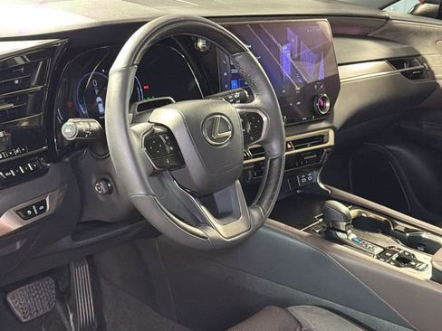 Certified 2024 Lexus RX 350 AWD image 31