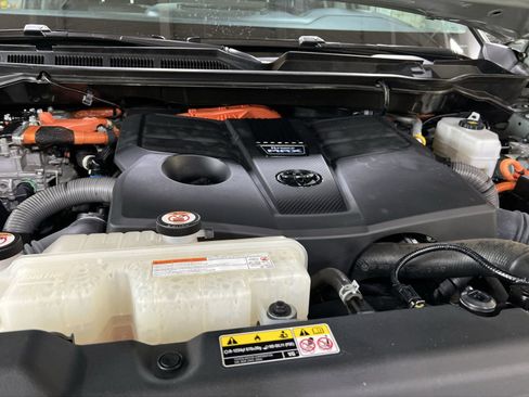 Used 2023 Toyota Tundra Limited image 26