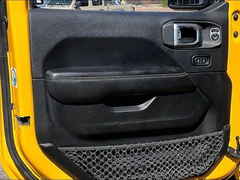 Used 2019 Jeep Wrangler Unlimited Sahara w/ Dual Top Group image 20