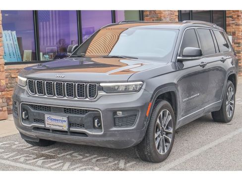 Used 2021 Jeep Grand Cherokee L Overland w/ Luxury Tech Group IV image 4