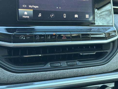 Used 2022 Jeep Compass Latitude w/ Convenience Group image 23