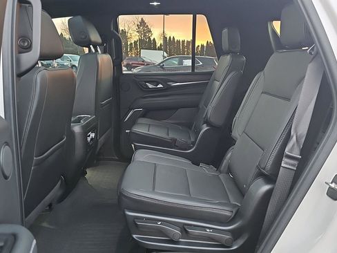 Used 2022 GMC Yukon Denali image 27