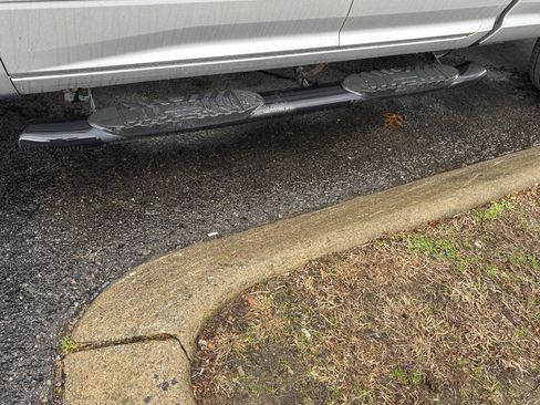 Used 2015 RAM 1500 Express image 4