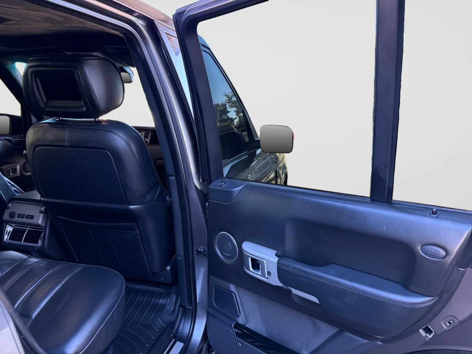 Used 2006 Land Rover Range Rover Supercharged AWD/4WD image 17