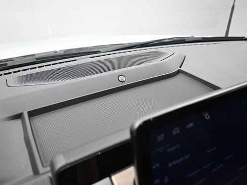 New 2025 Ford F150 Lightning Lariat image 19