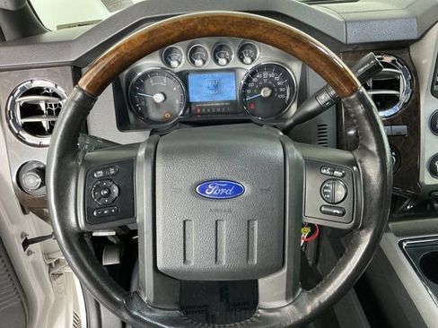 Used 2014 Ford F250 Platinum AWD/4WD image 16