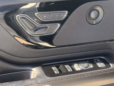 Used 2023 Lincoln Aviator Reserve image 12