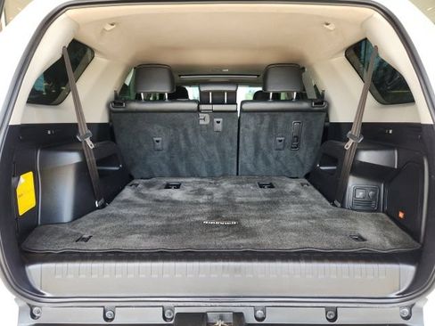 Used 2016 Toyota 4Runner Limited AWD/4WD image 23