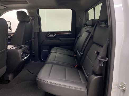 Used 2024 GMC Sierra 2500 Denali w/ Denali Reserve Package image 16