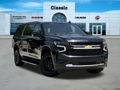 Used 2024 Chevrolet Suburban LT