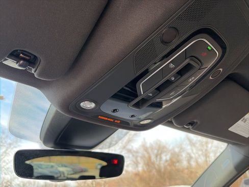 Used 2022 Audi SQ7 Premium Plus image 19