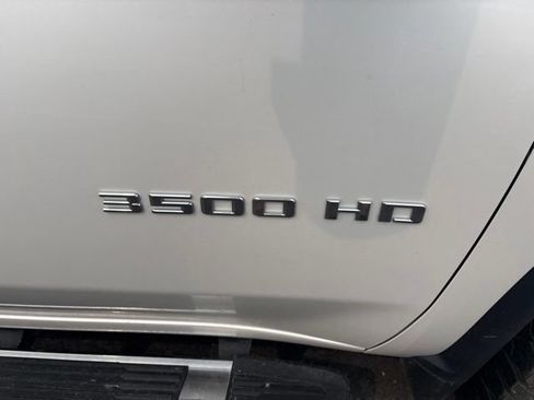 Used 2022 Chevrolet Silverado 3500 High Country w/ Safety Package II AWD/4WD image 11