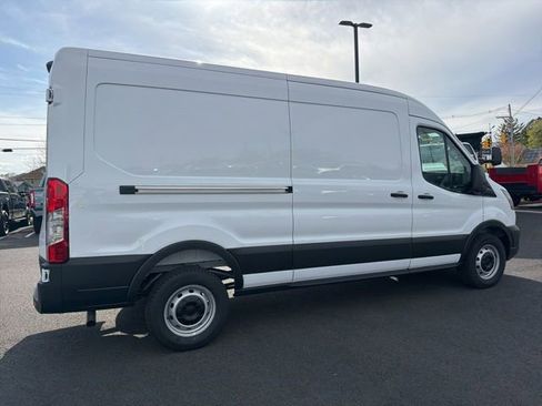 New 2026 Ford Transit 250 148 Medium Roof w/ Load Area Protection Package RWD image 2