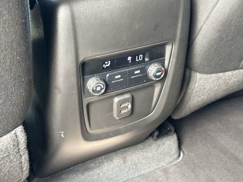 Certified 2021 Buick Enclave Preferred FWD image 20