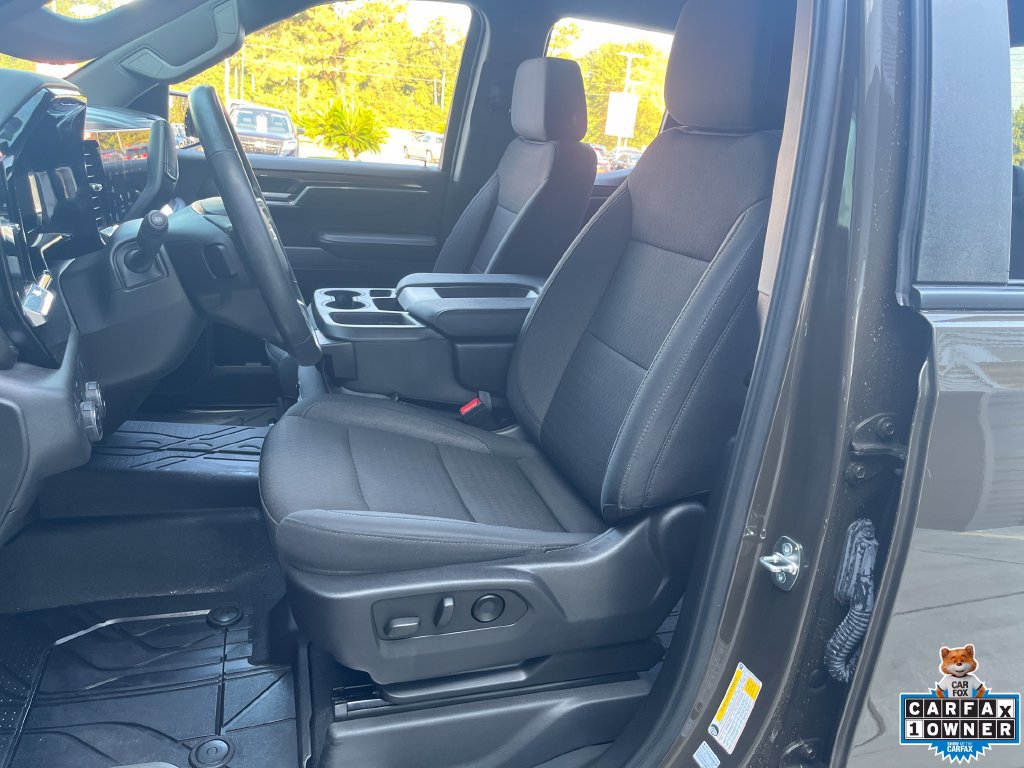 Used 2024 Chevrolet Silverado 1500 LT w/ Protection Package AWD/4WD image 9