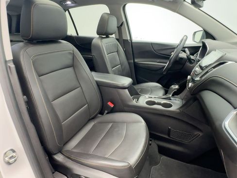 Used 2018 Chevrolet Equinox Premier image 30