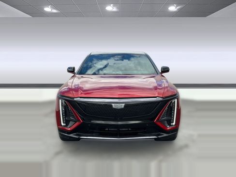 New 2026 Cadillac Lyriq Luxury w/ LPO, Floor Liner Package RWD image 6