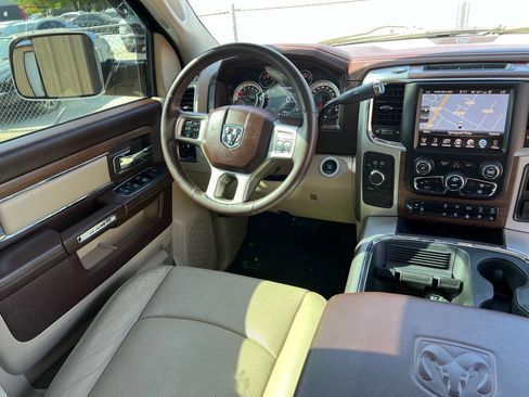 Used 2016 RAM 2500 Laramie w/ Convenience Group image 29