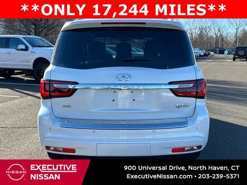 Used 2024 INFINITI QX80 Sensory w/ Cargo Package image 3