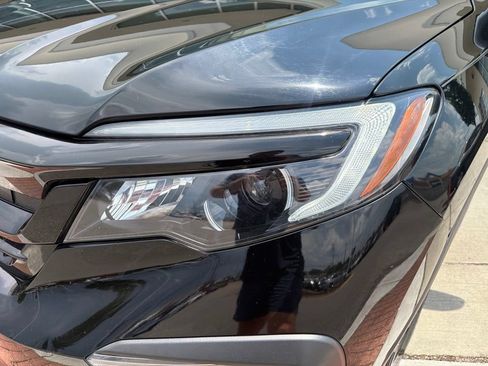 Used 2021 Honda Pilot Special Edition image 11