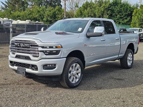 New 2026 RAM 2500 Laramie w/ Sport Appearance Package AWD/4WD image 3