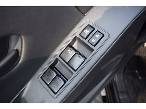 Used 2022 Nissan Frontier S w/ Technology Package image 13