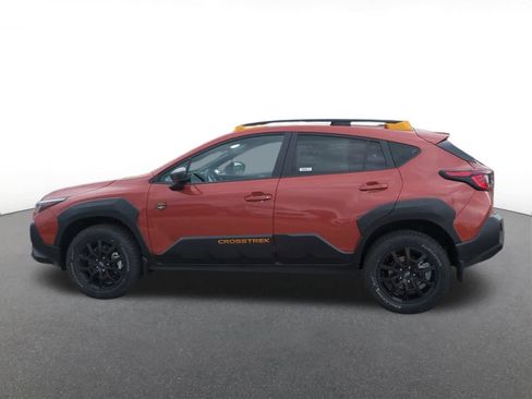 Used 2025 Subaru Crosstrek 2.5i Wilderness w/ Crosstrek Mirror Package image 3